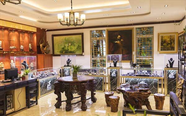 奢侈品展柜的購買選擇三個要點 奢侈品展柜的購買選擇三個要點